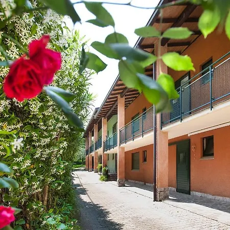 Апарт-отель Parco Di Garda