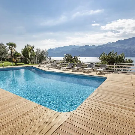 Апарт-отель Parco Di Garda